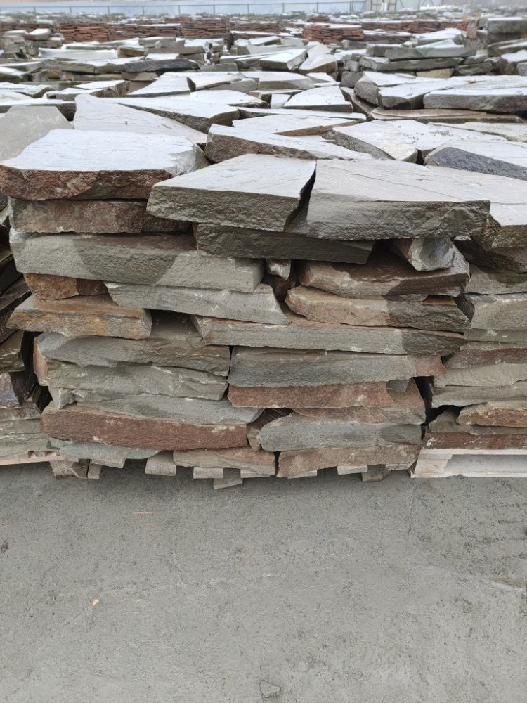 Плитняк песчаник серо-зелёный для мощения 60-65 мм купить в Евпатории