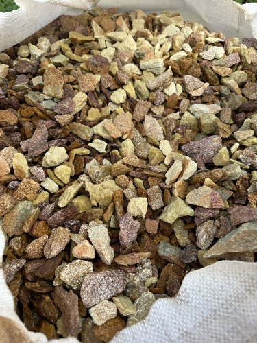 Златолит персиковый декоративная каменная крошка купить в Евпатории