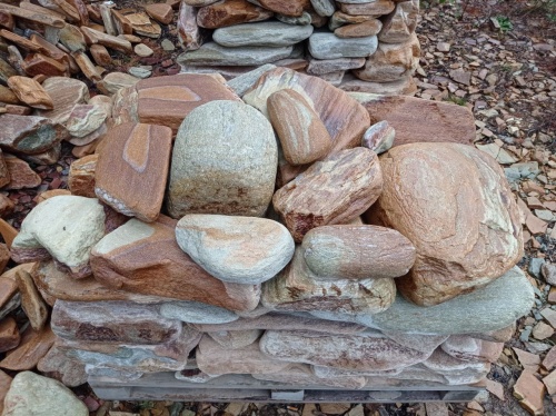 Златолит жёлтый, жёлто-зелёный глыбки и валуны для ланшафтного дизайна купить в Евпатории