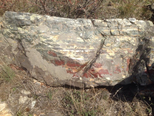 Гигантские зелёные валуны для ландшафтного дизайна весом более 5 тонн купить в Евпатории