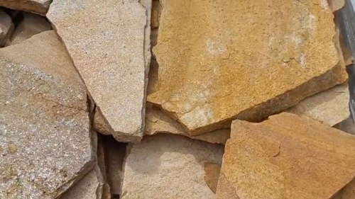 Плитняк златолит жёлтый для цоколя купить в Евпатории
