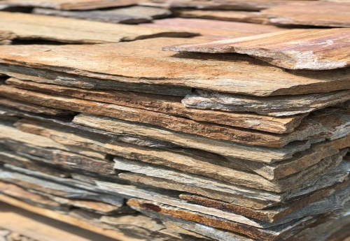 Плитняк кора дерева для цоколя, отмостки купить в Евпатории