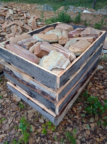 Златолит жёлтый, жёлто-зелёный глыбки и валуны для ланшафтного дизайна купить в Евпатории