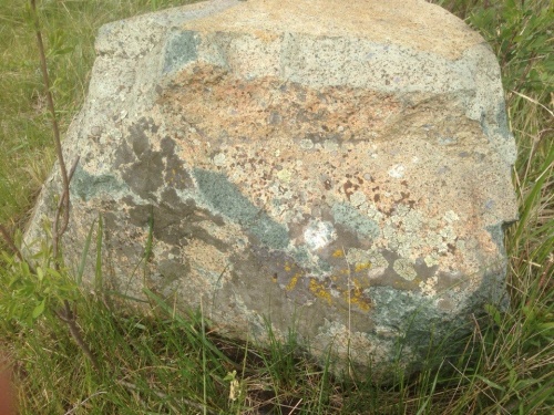 Гигантские зелёные валуны для ландшафтного дизайна весом более 5 тонн купить в Евпатории