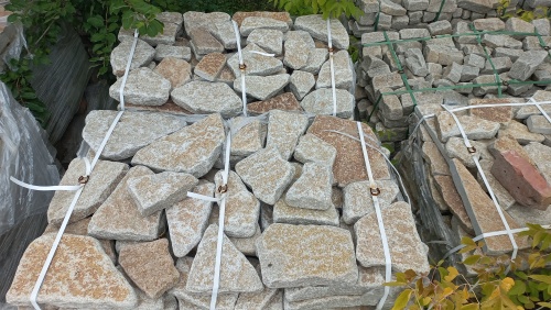 Гранитный плитняк галтованный для парковки купить в Евпатории