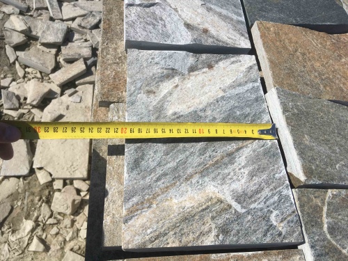 Плитка пилёная златолит Уральский для цоколя, отмостки купить в Евпатории