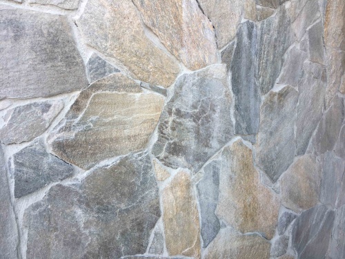 Плитняк златолит Уральский  для фасада купить в Евпатории