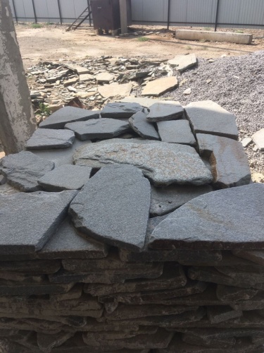 Златолит серебристый галтованный для цоколя купить в Евпатории